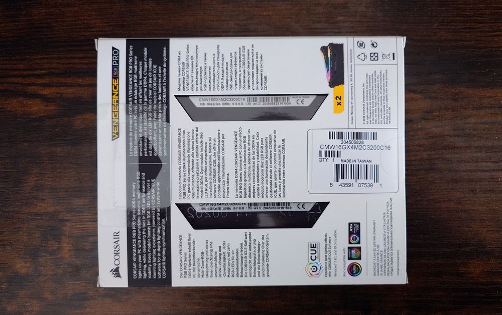 Kit Memorie Corsair Vengeance RGB PRO 16GB DDR4 3200MHz CL16