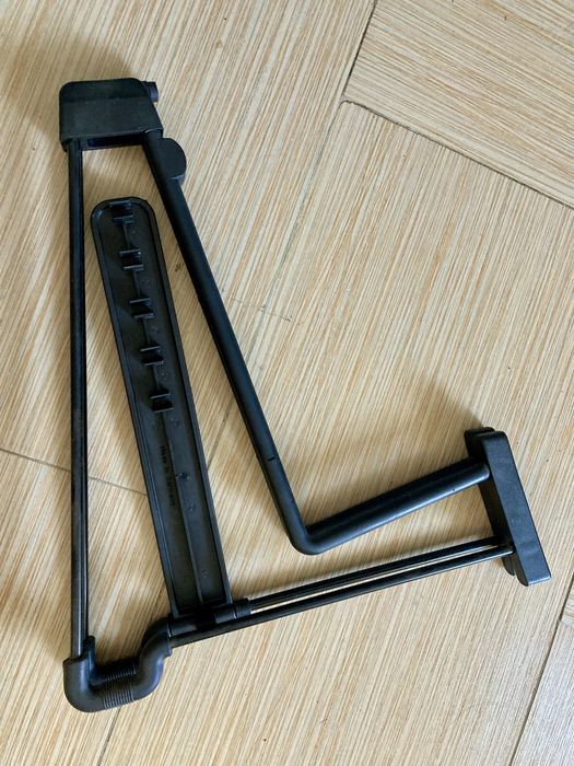 универсална стойка за китара