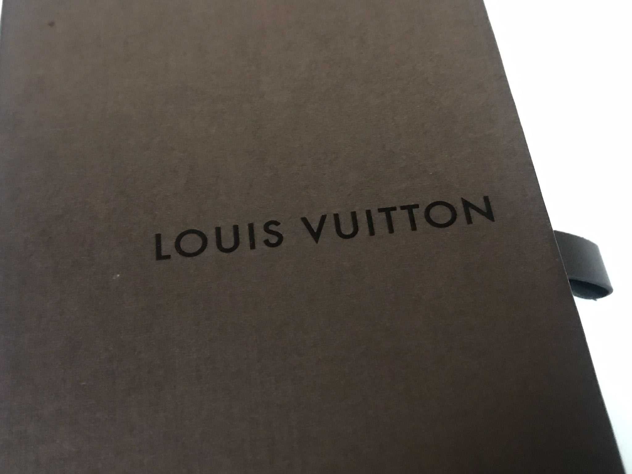 Cutie portofel Louis Vuitton