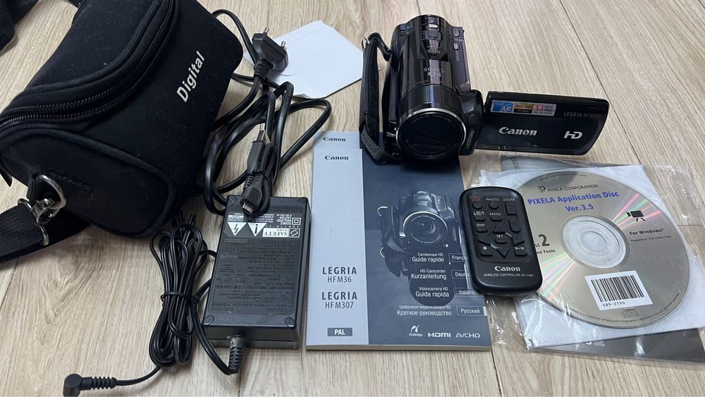 Видеокамера Canon Legria HF M307