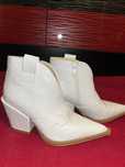 Botine CATO masura 37 albe