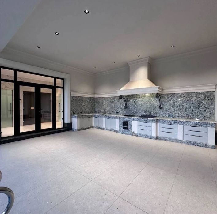 Новый ! Роскошный дом в Мирзо-Улугбекском районе!