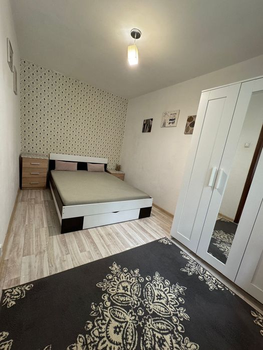 Apartament de închiriat