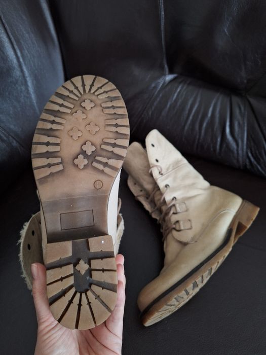 Ghete piele Landrover mărime 38.