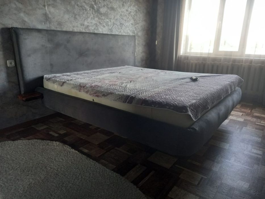 Продам кровать двуспальная