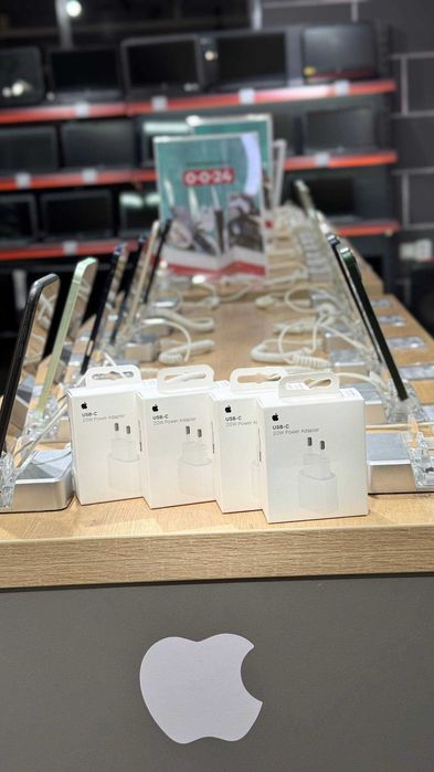 Оригинальный блок на айфон