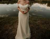 Vand rochie de mireasa