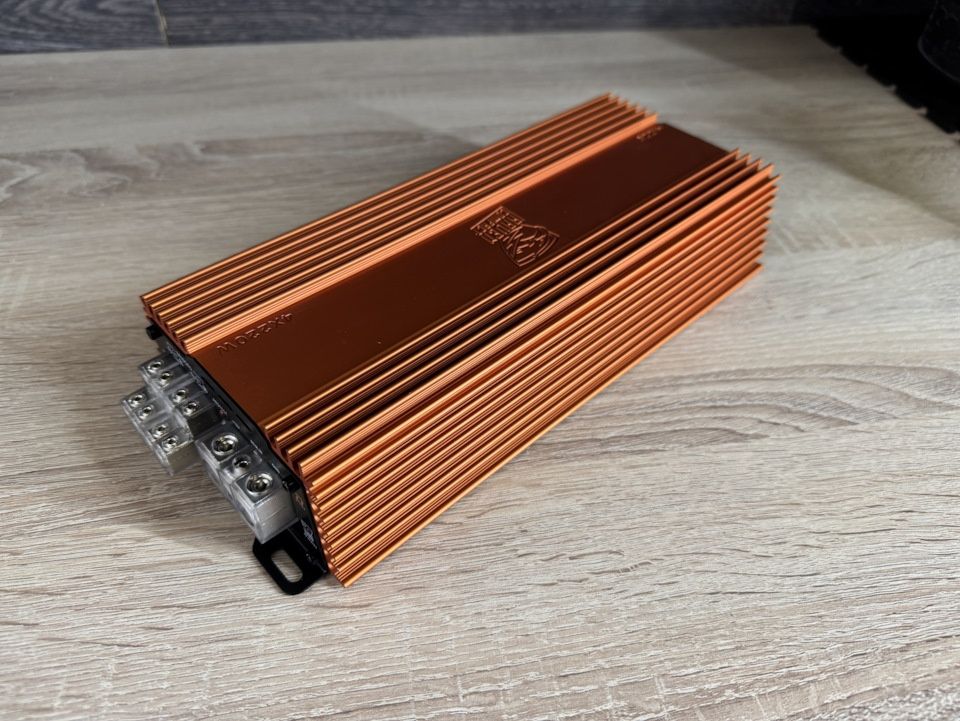 Dl Audio Raven Compact 4.220