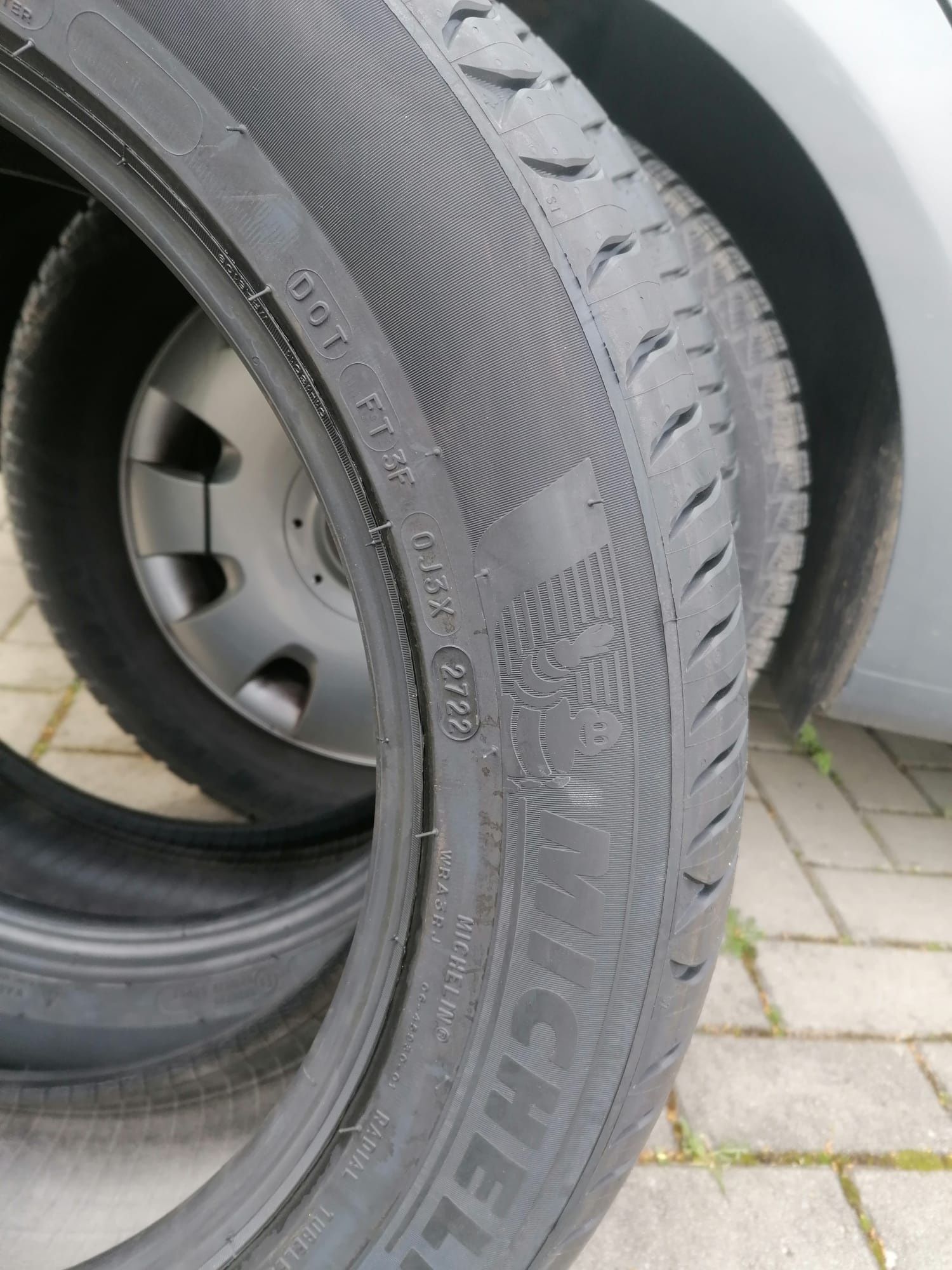 Гуми Michelin 215/55/R17