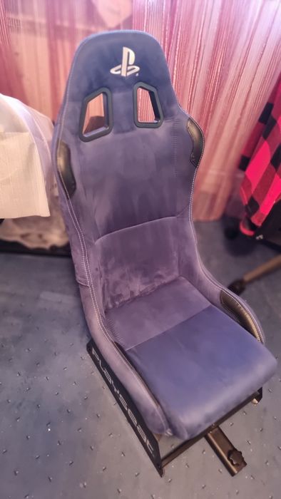 Playseat Evolution Playstation alcantara