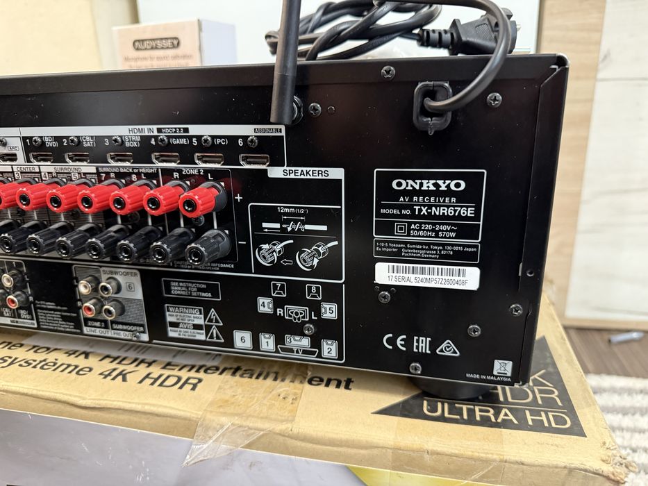 Onkyo TX-NR676e Bluetooth Wi-Fi Dolby atmos