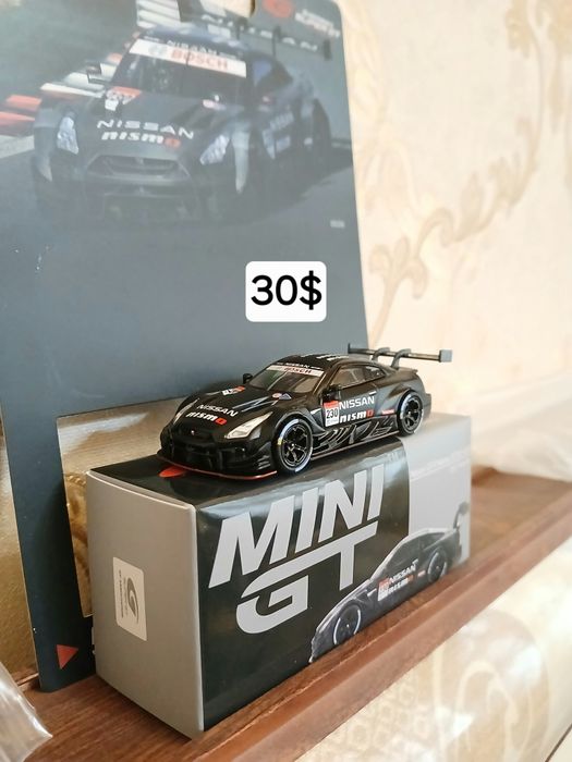 hot wheels mini gt
