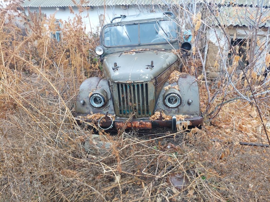 Продам газ 69 требует ремонта или на запчасти