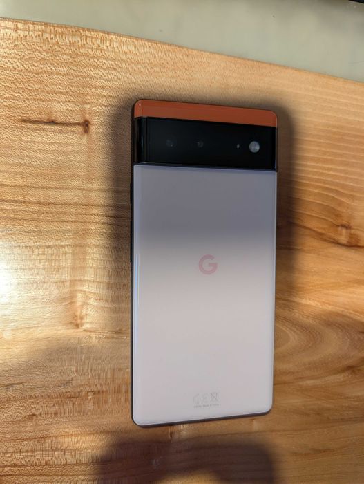 Goole Pixel 6 Kinda Coral + Husa TPU Carbon