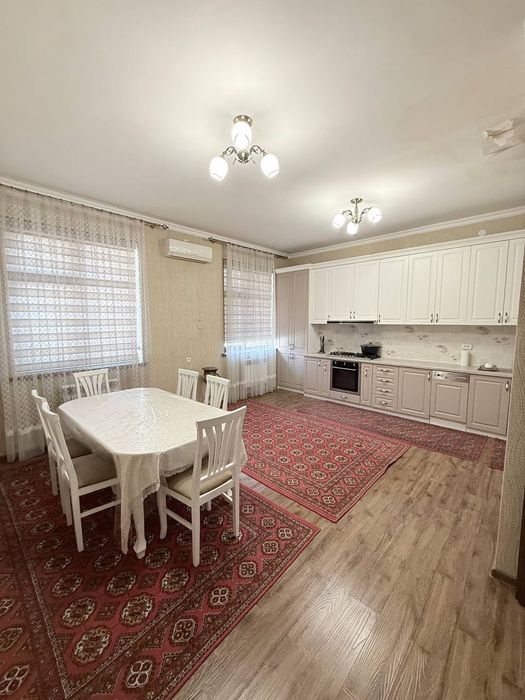 Шайхантахур район 5хонали квартира сотилади Срочна шошилин 136500$