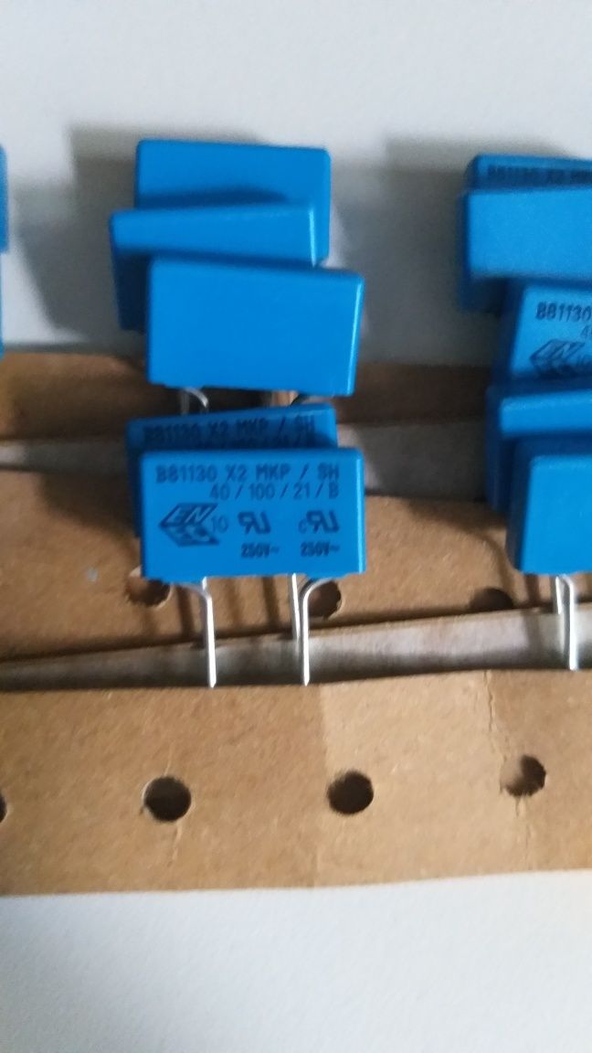 Condensator B1130 x2 MKP