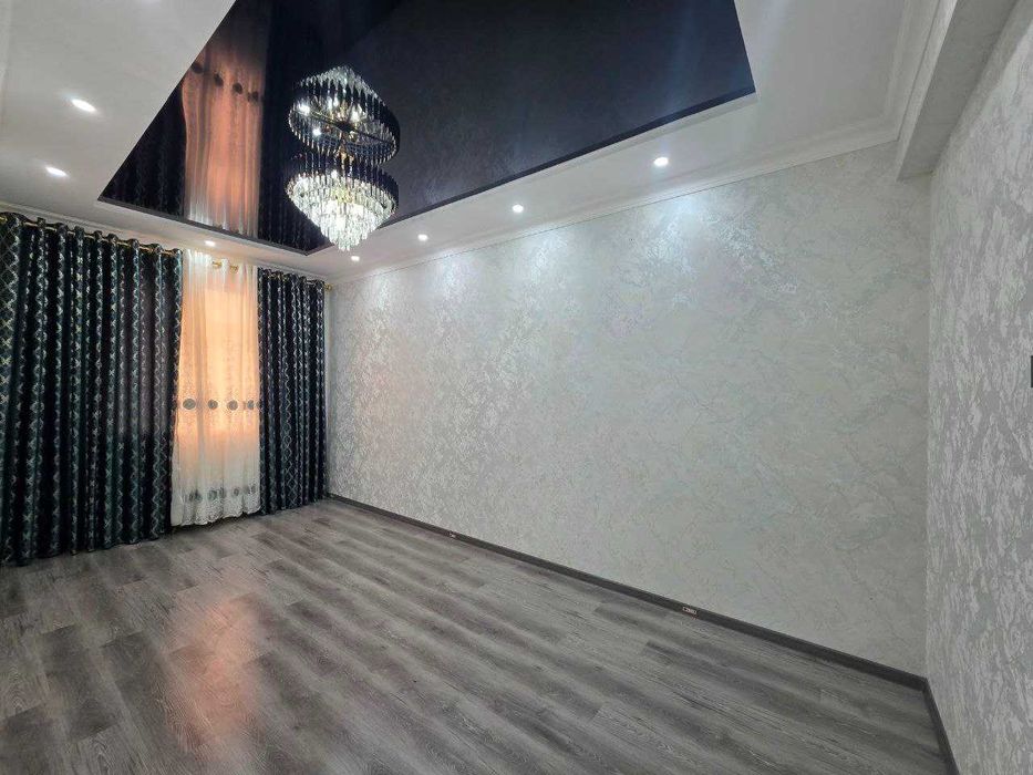 Продаётся 2х комн квартира на 2 этаже Ор-р 5 микрорайон