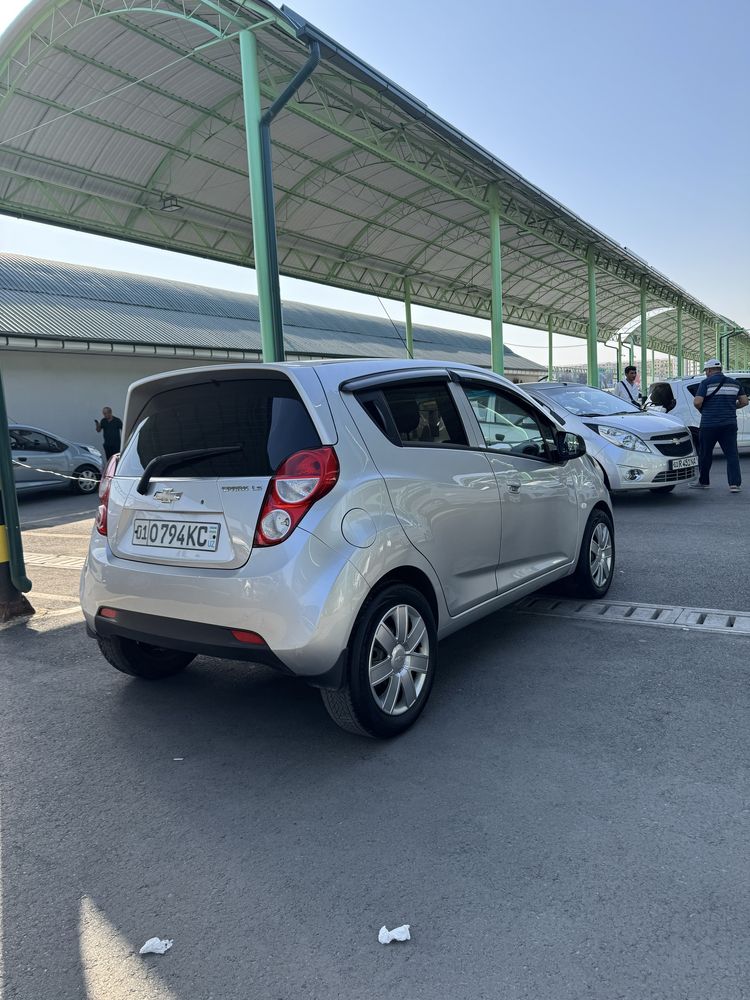 Spark 2 pozitsya sotiladi srochna