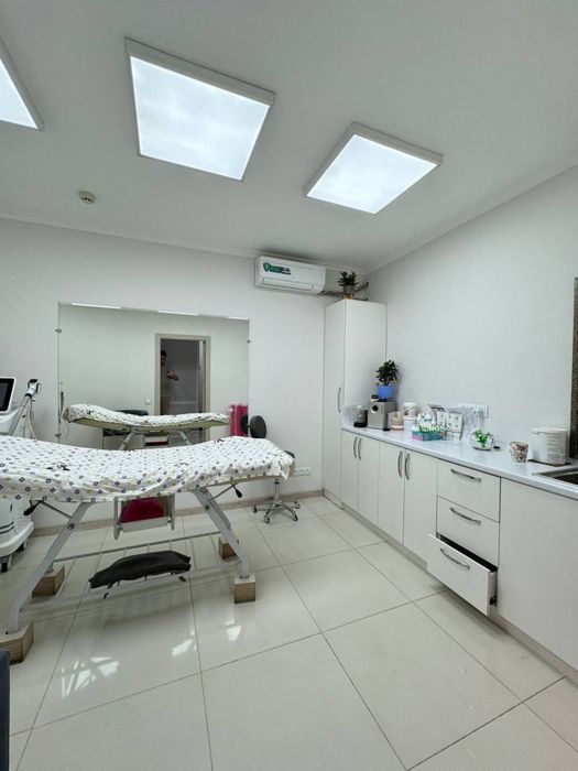 Сдаётся Нежилое Помещение 95кв.м Ц-2 ор.Алайский рынок Юнусабадский рн