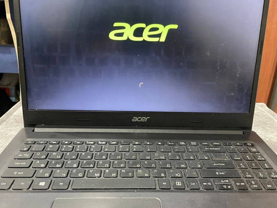 Ноутбук Aser Aspire 3