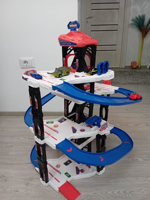 Jucarii circuit de masini