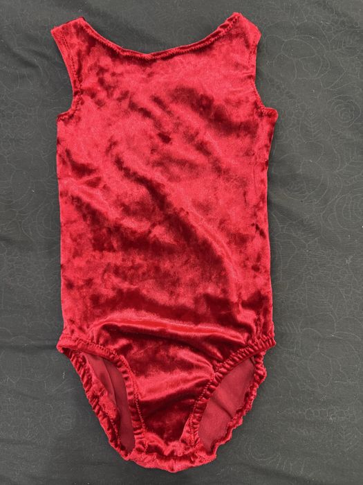 Продаются купальники для художественной гимнастики