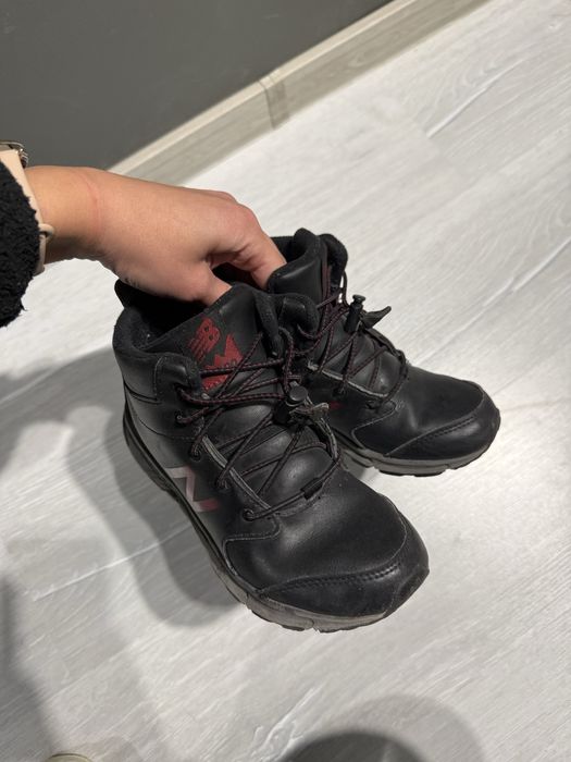 Детски боти New Balance