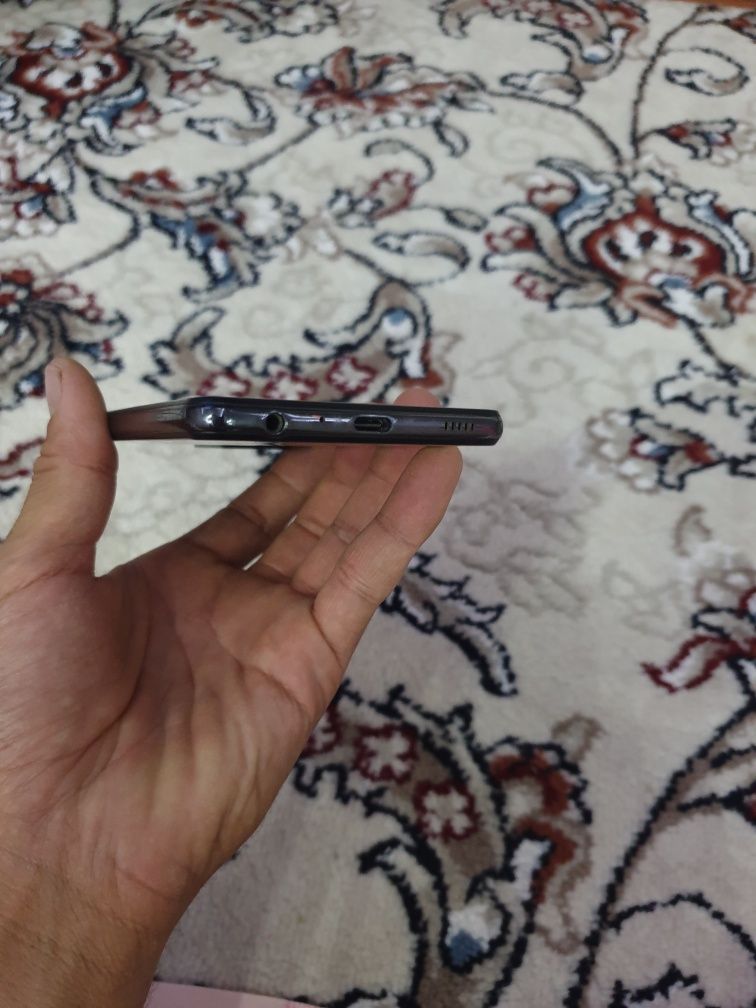 Samsung A52 sotiladi 128