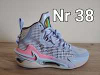 Nike Air zoom G.T jump Easter Nr 38