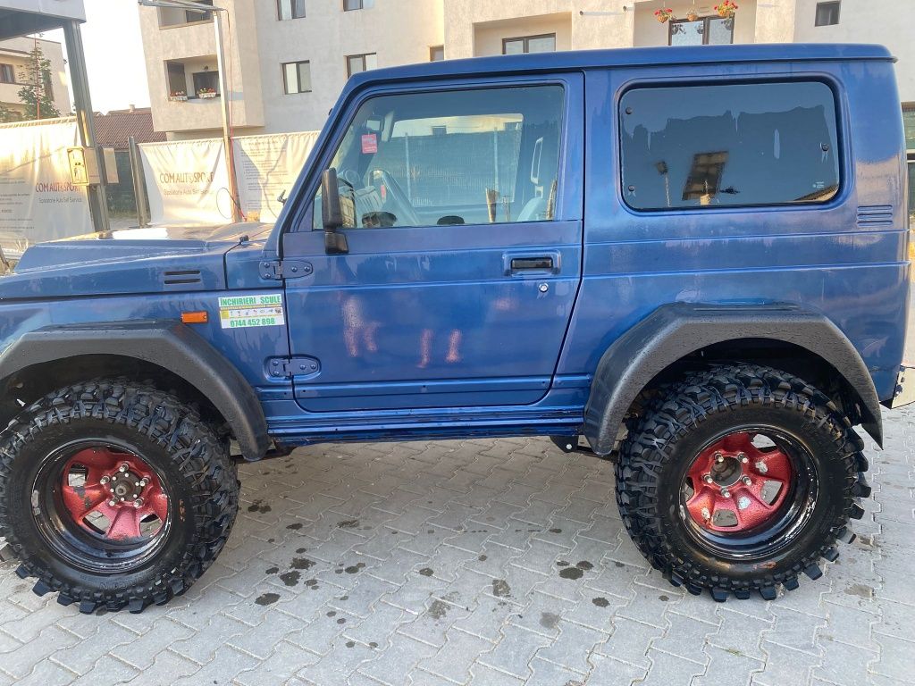 Vând Suzuki Samurai Diezel Nu Nissan Patrol VitaraPajeroJimmyToyotaLan