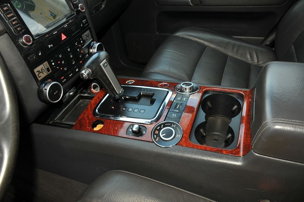 Volkswagen Touareg 7L 3l 2006 4x4 diferential  blocabil