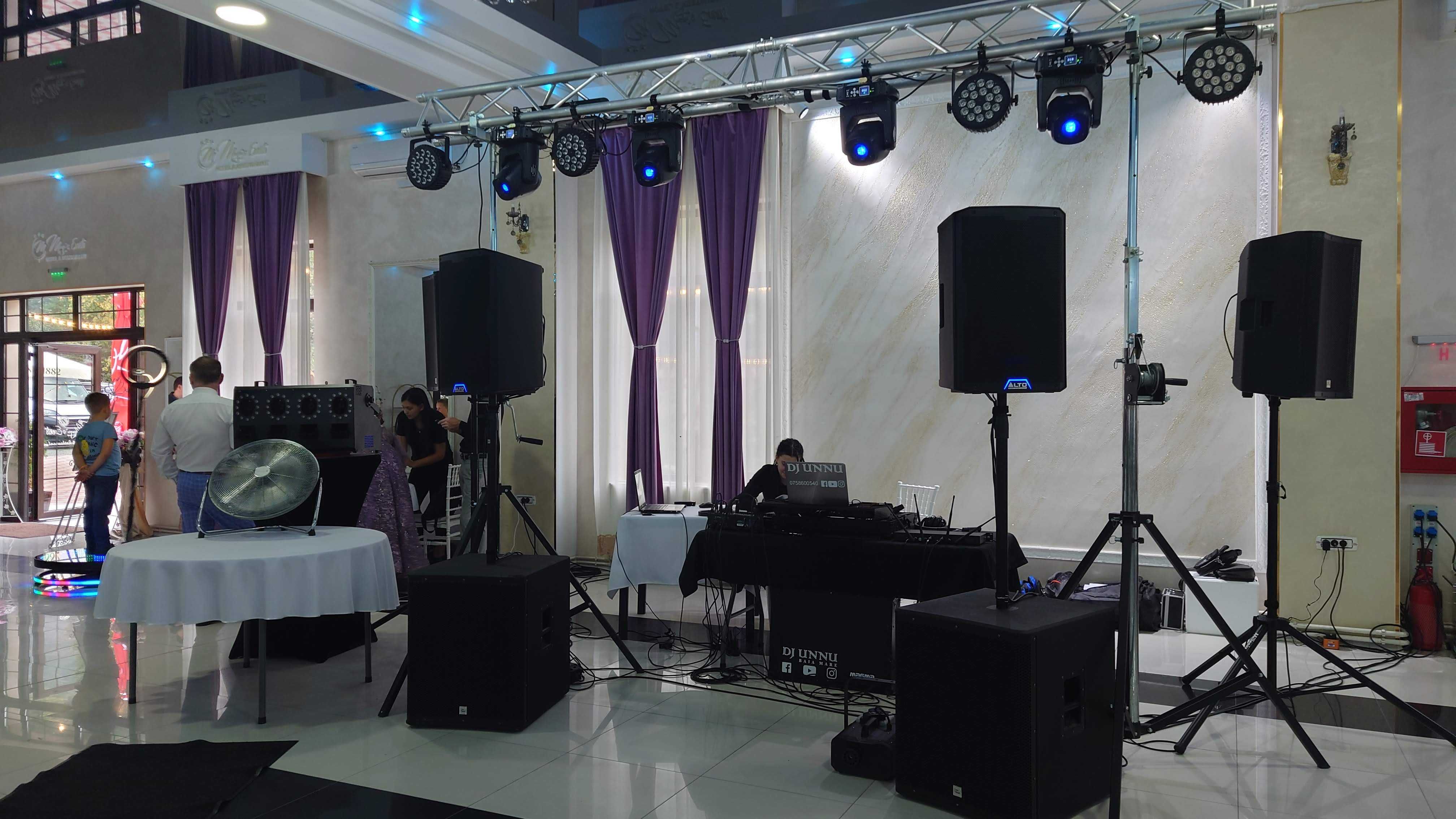 Dj evenimente private, schela lumini, gheata carbonica+artificii reci