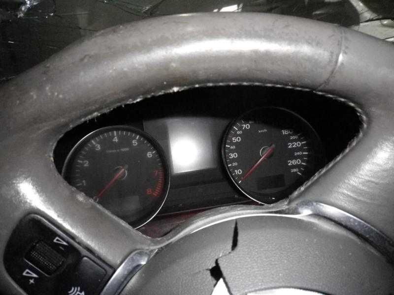 Ауди A8 3.7/4.2i / Audi A8 3.7/4.2i на части