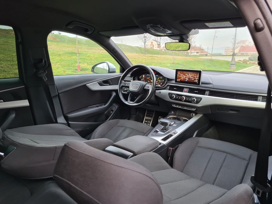 *Audi A4 2.0 TDI S-line/MATRIX Virtual Cokpit Distronic DEOSEBIT