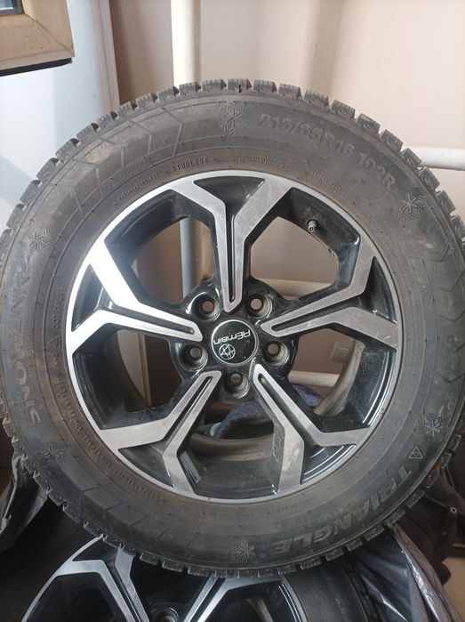 Шины зимние с дисками