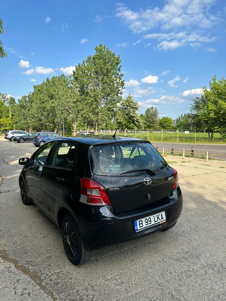 De vanzare Toyota yaris 1.4 diesel,2011