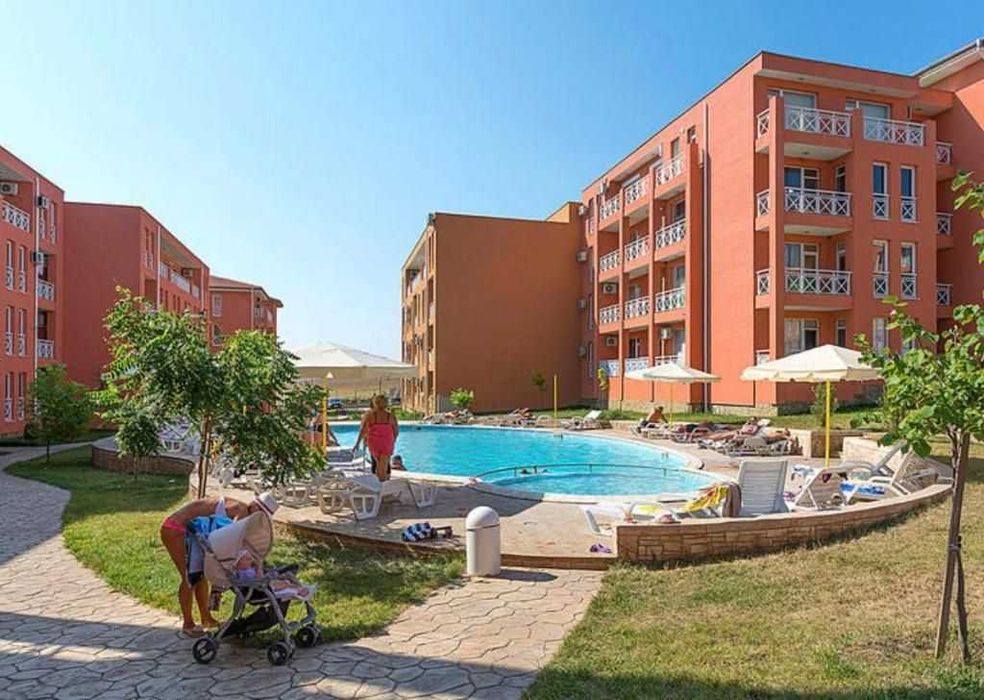 Продава се Двустаен апартамент в к.к. Слънчев бряг - 42 кв.м за 1060 €/кв.м - Снимка #12