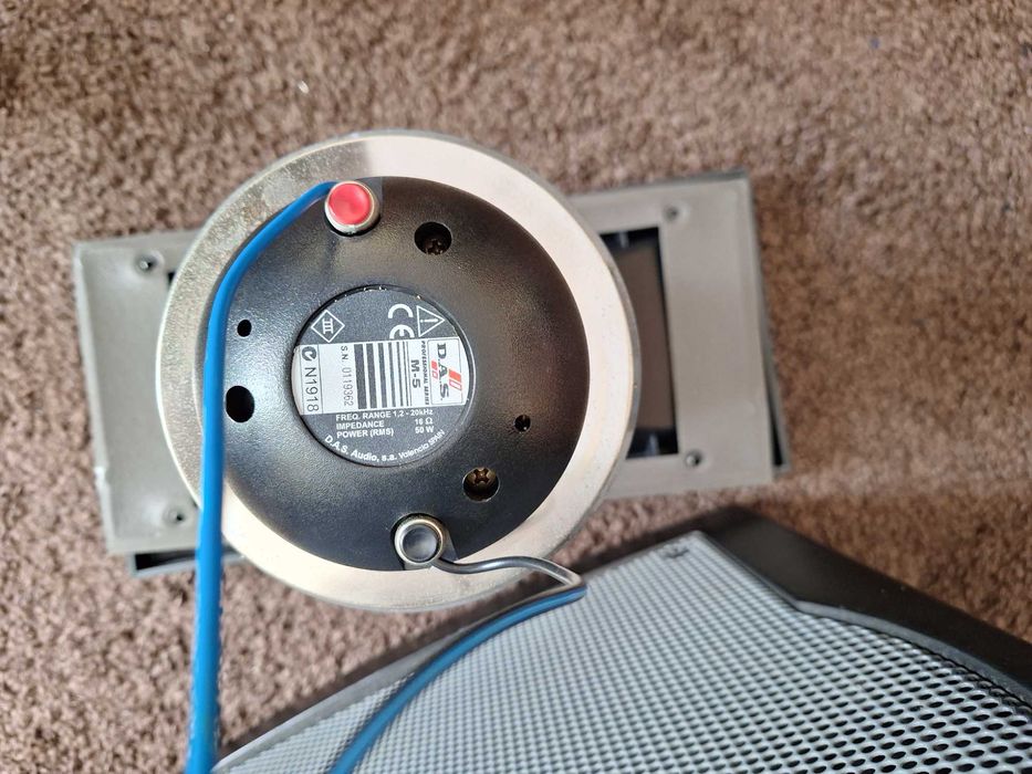 Set 2 boxe audio profesionale pasive DAS DS-15 cu 2 căi, 2x400w, 8ohm