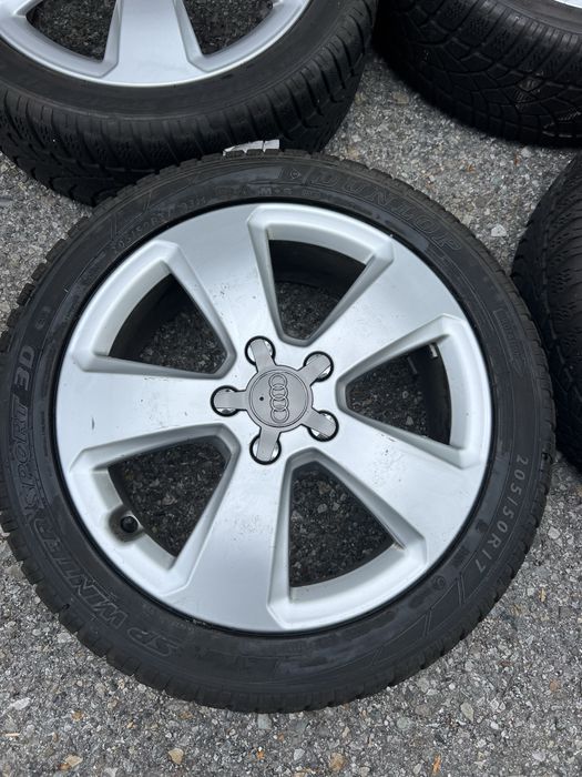 Джанти със ЗИМНИ  гуми 17” от Audi .205/50/17