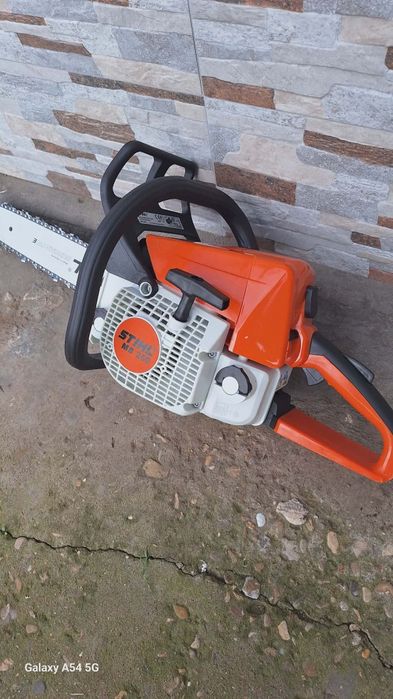 STIHL MS 250 чисто нова