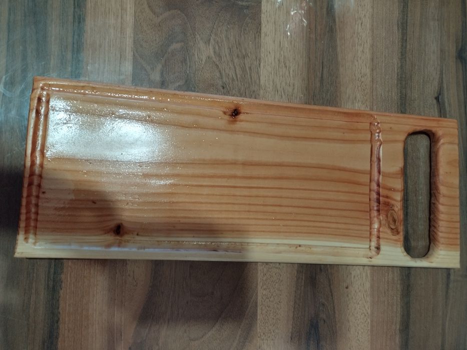 Кухненска дъска с пирографиран елен