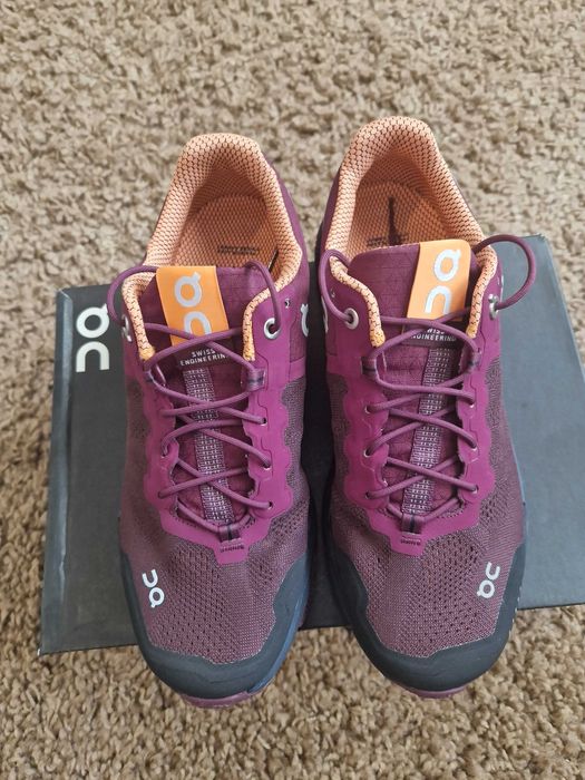 On Cloud, noi, trail/ trekking mar 38