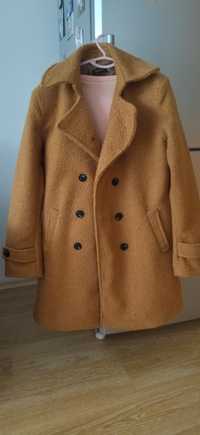 Дамско палто в светло-кафяво