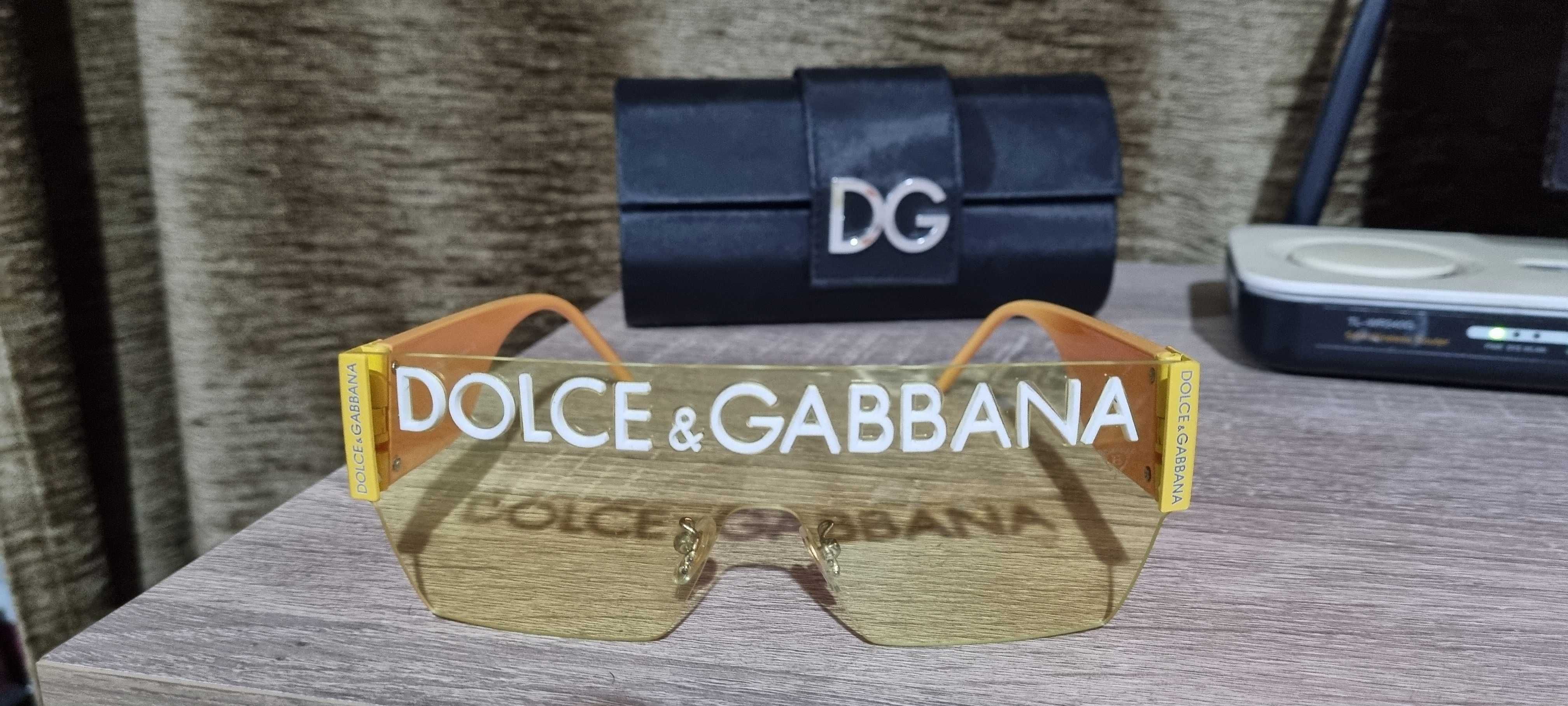 Продавам оргинални слънчеви очила уни секс..Dolce Gabbana