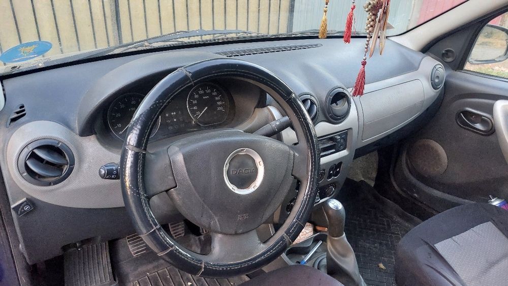 Vand Dacia Logan 1.4 + GPL
