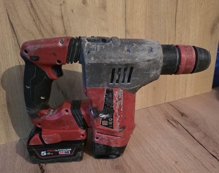 Milwaukee M18 FH si M18 CHPX rotopercutoare sds-plus