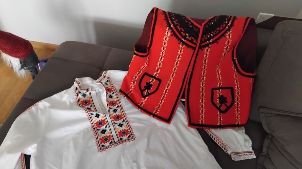 Мъжка тракийска носия
