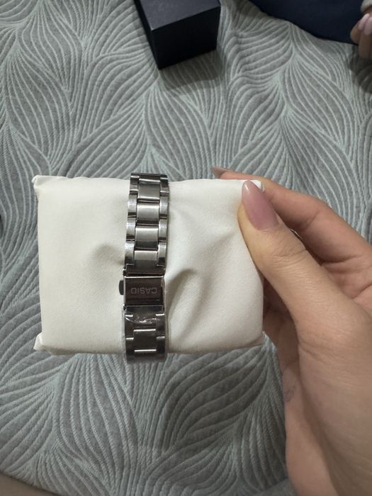 Часы от Casio новые