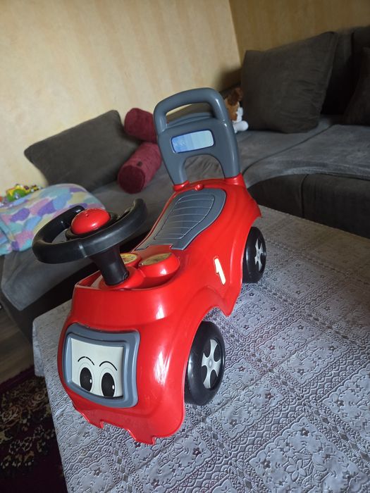 Кола Ride On /Червена