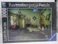 Puzzle Ravensburger din 1000 de piese Camera Parasita